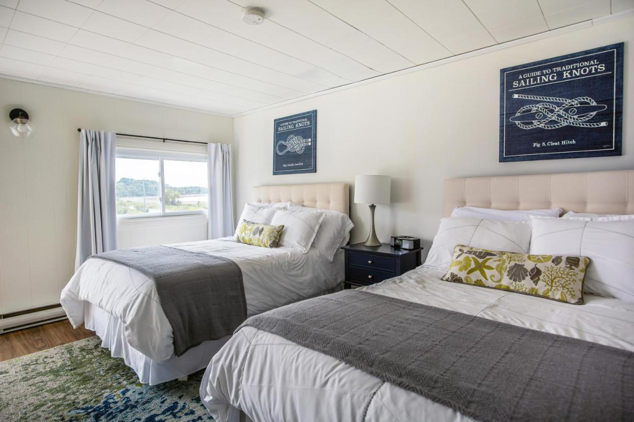 Friars Bay Inn & Cottages Welshpool Dış mekan fotoğraf