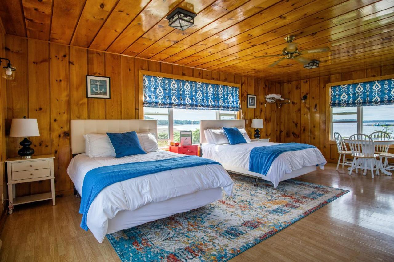 Friars Bay Inn & Cottages Welshpool Dış mekan fotoğraf