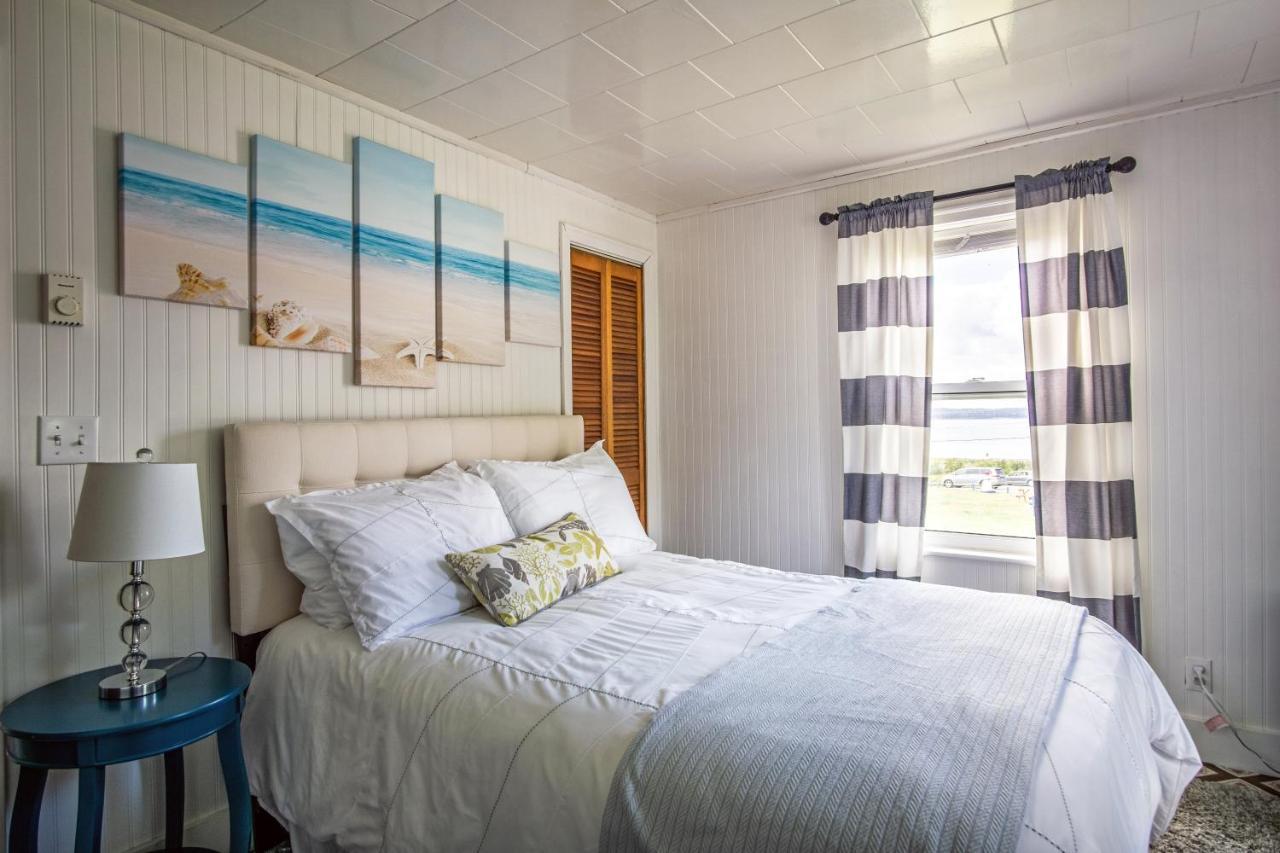 Friars Bay Inn & Cottages Welshpool Dış mekan fotoğraf