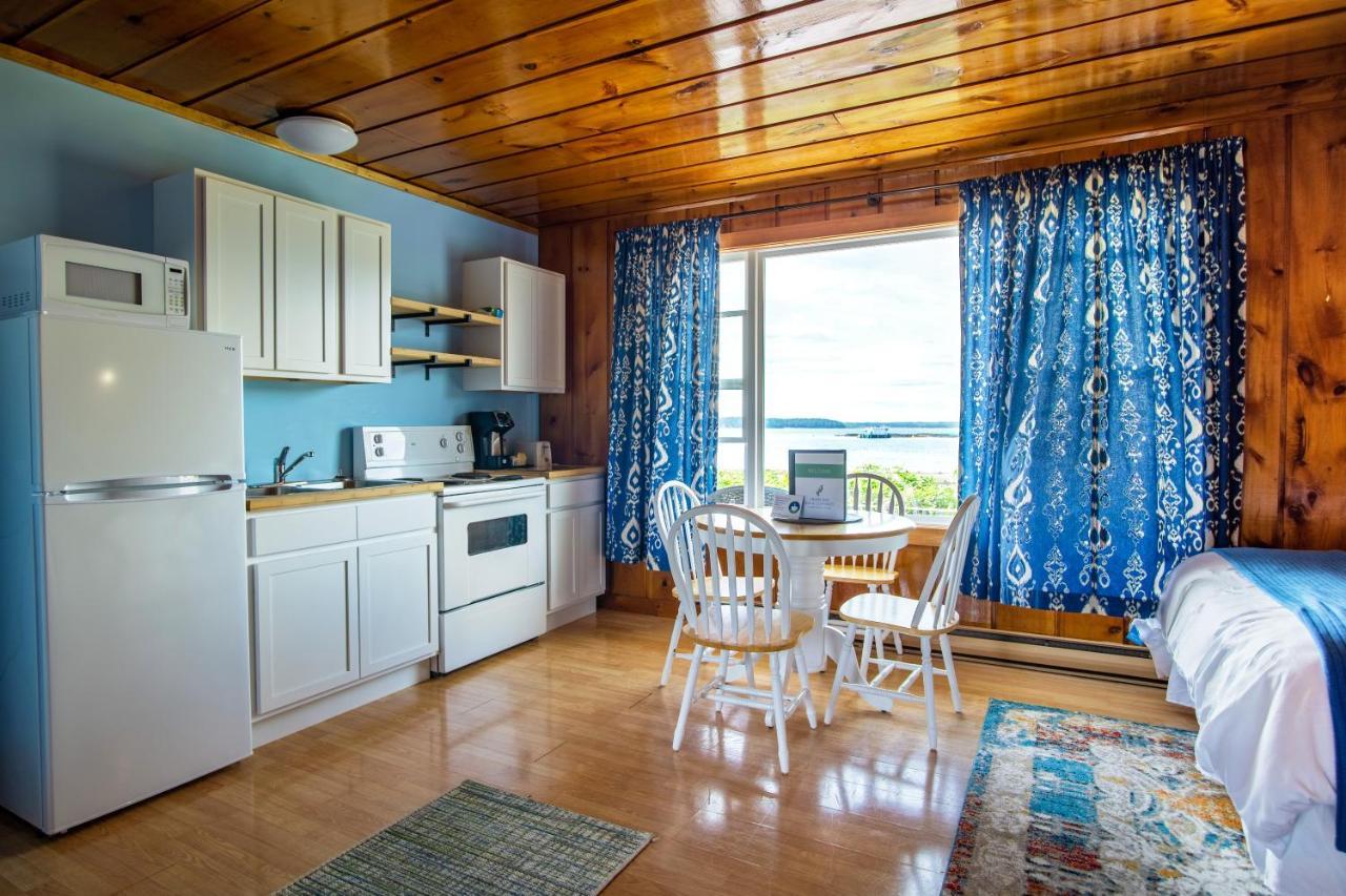 Friars Bay Inn & Cottages Welshpool Dış mekan fotoğraf