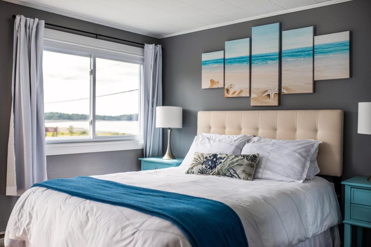 Friars Bay Inn & Cottages Welshpool Dış mekan fotoğraf
